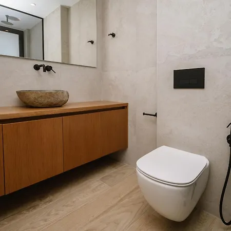Evi & Eugenia - 3bd Luxury By Temma