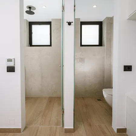 Villa Evi & Eugenia With Heated Pools By Temma *
