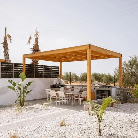 Evi & Eugenia With Heated Pools By Temma *
