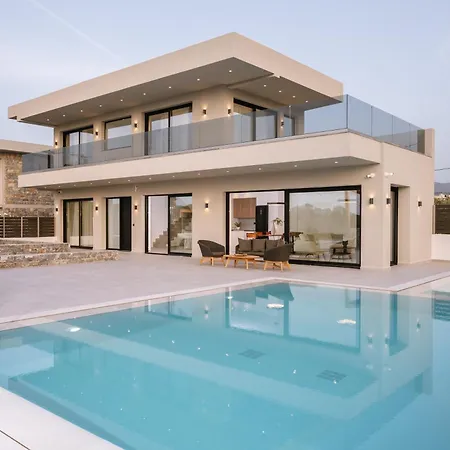 Evi & Eugenia With Heated Pools By Temma