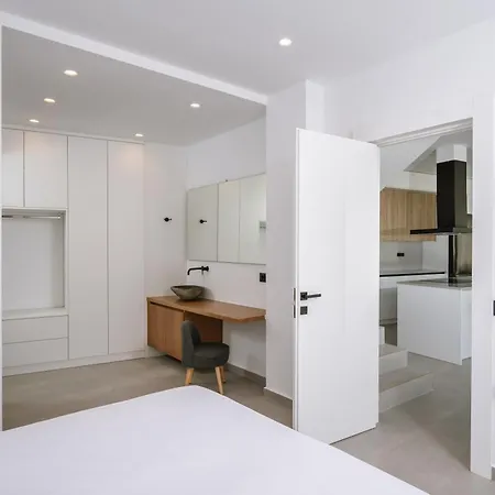 Evi & Eugenia - 3bd Luxury By Temma * Hersonissos (Crete)