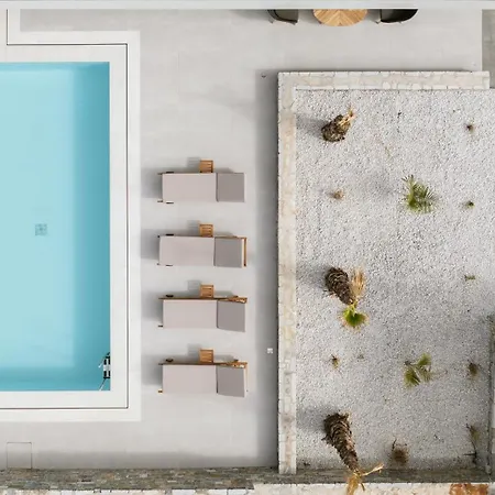 Villa Evi & Eugenia With Heated Pools By Temma