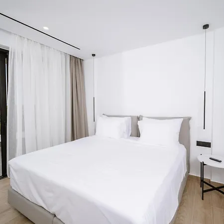 Evi & Eugenia - 3bd Luxury By Temma Villa *