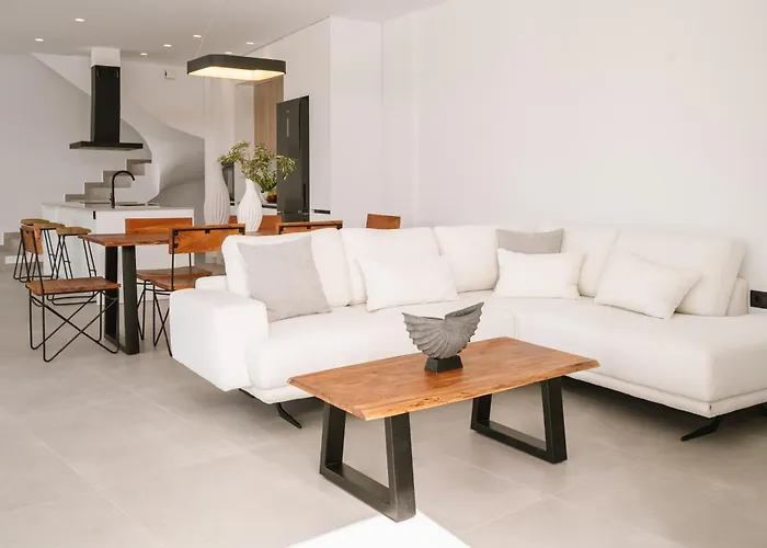 Evi & Eugenia - 3bd Luxury By Temma فيلة خيرسونِسوس