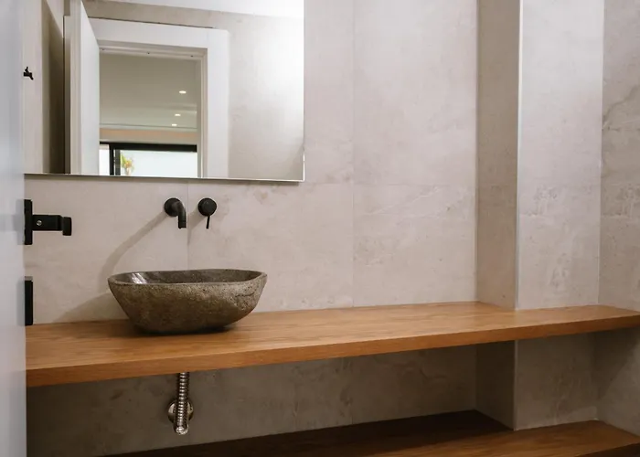 Evi & Eugenia - 3bd Luxury By Temma *